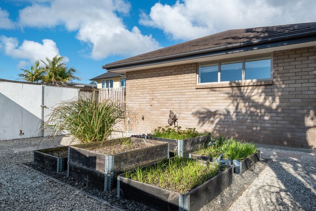 18 Lemon Grove Lane, Greenhithe, Auckland - Carousel 20