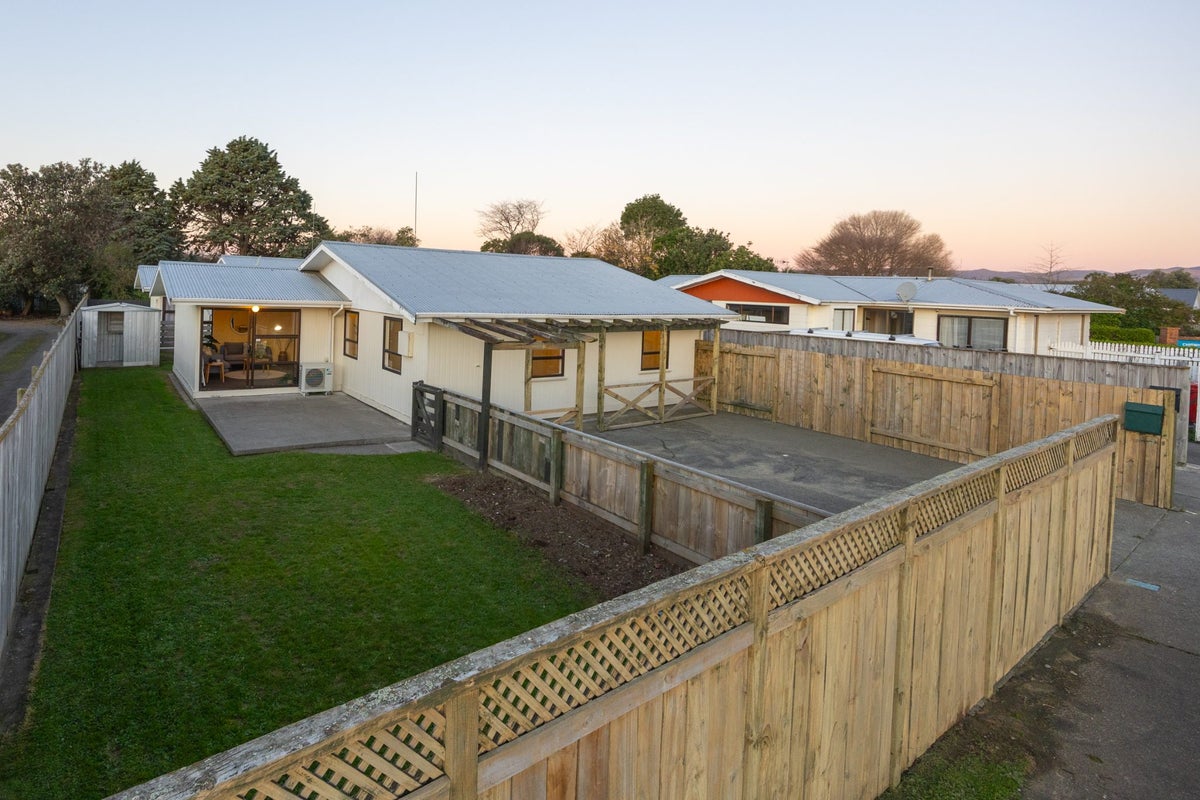 67 Maxwells Line, Awapuni, Palmerston North, Manawatu / Whanganui - Carousel 2