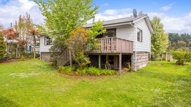 4 Tui Crescent, Omori, Turangi - Carousel 1