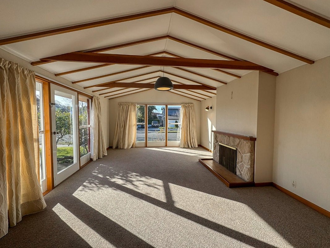 11 Tuirau Place, Ilam, Christchurch - Carousel 2