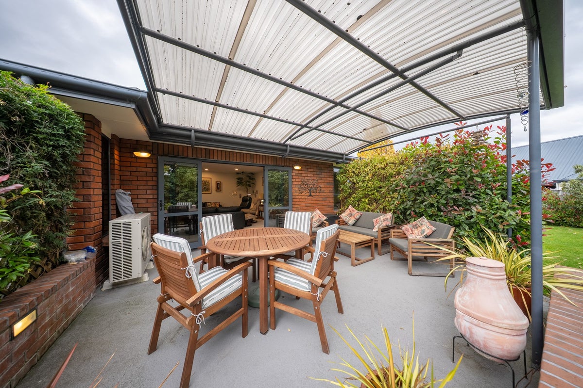 10 Melland Place, Te Anau, Te Anau - Carousel 2