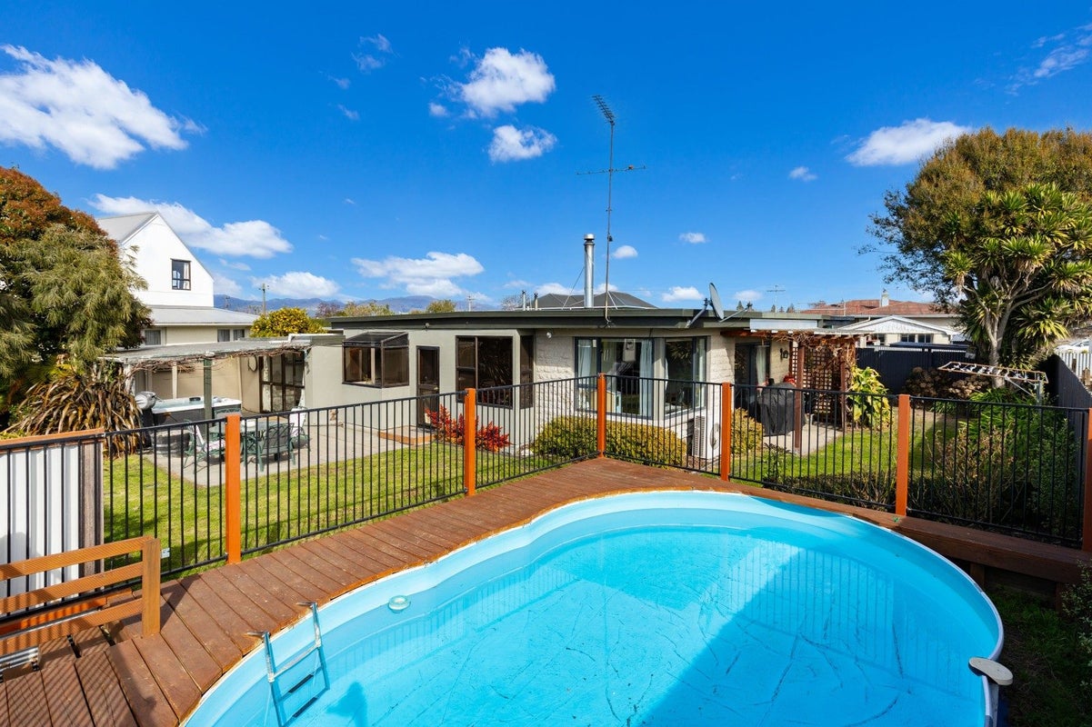 28A Warwick Street, Mayfield, Blenheim - Carousel 1