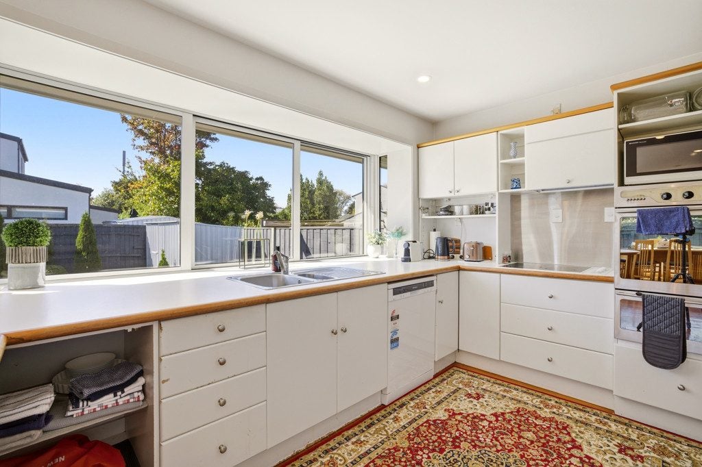 16A Hamilton Avenue, Ilam, Christchurch - Carousel 2