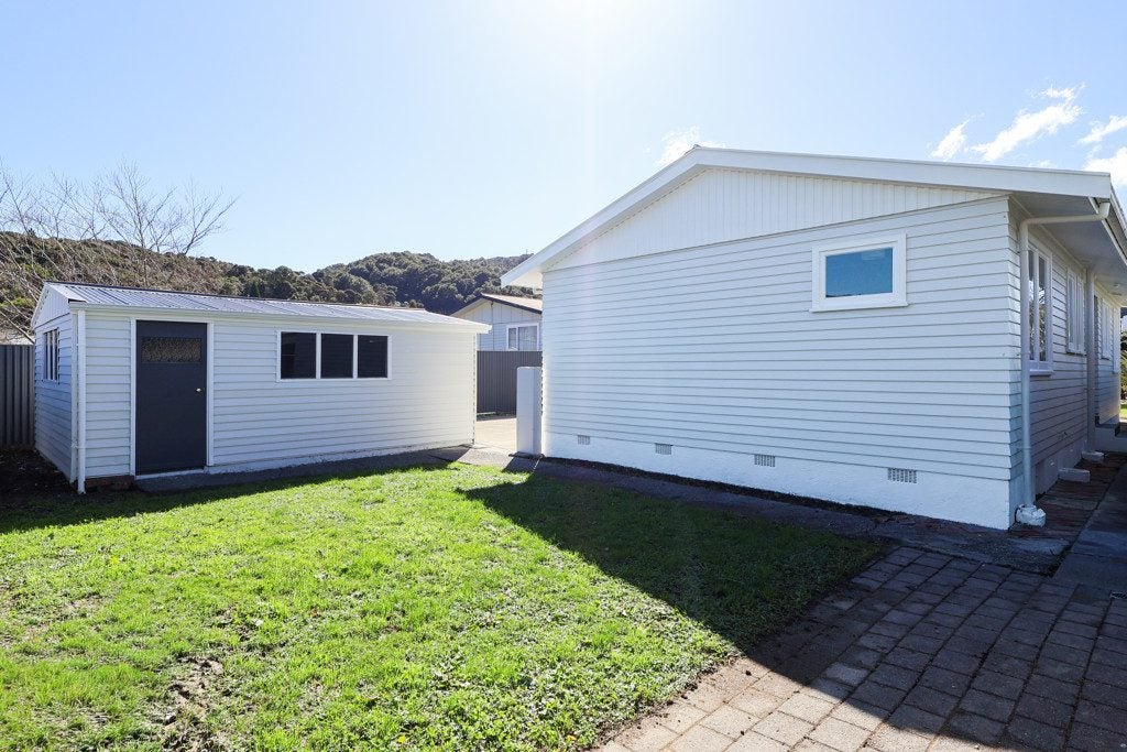 7 Karamea Grove, Wainuiomata, Lower Hutt - Carousel 22