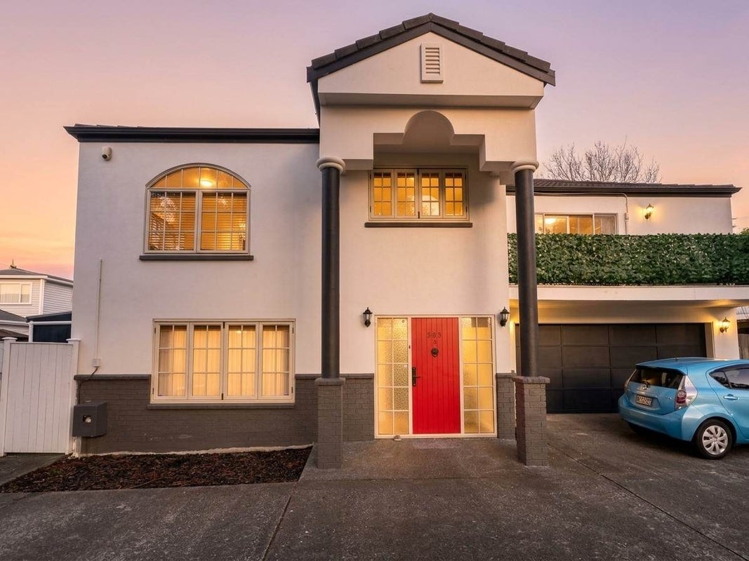 585A Mount Albert Road, Royal Oak, Auckland - Carousel 1