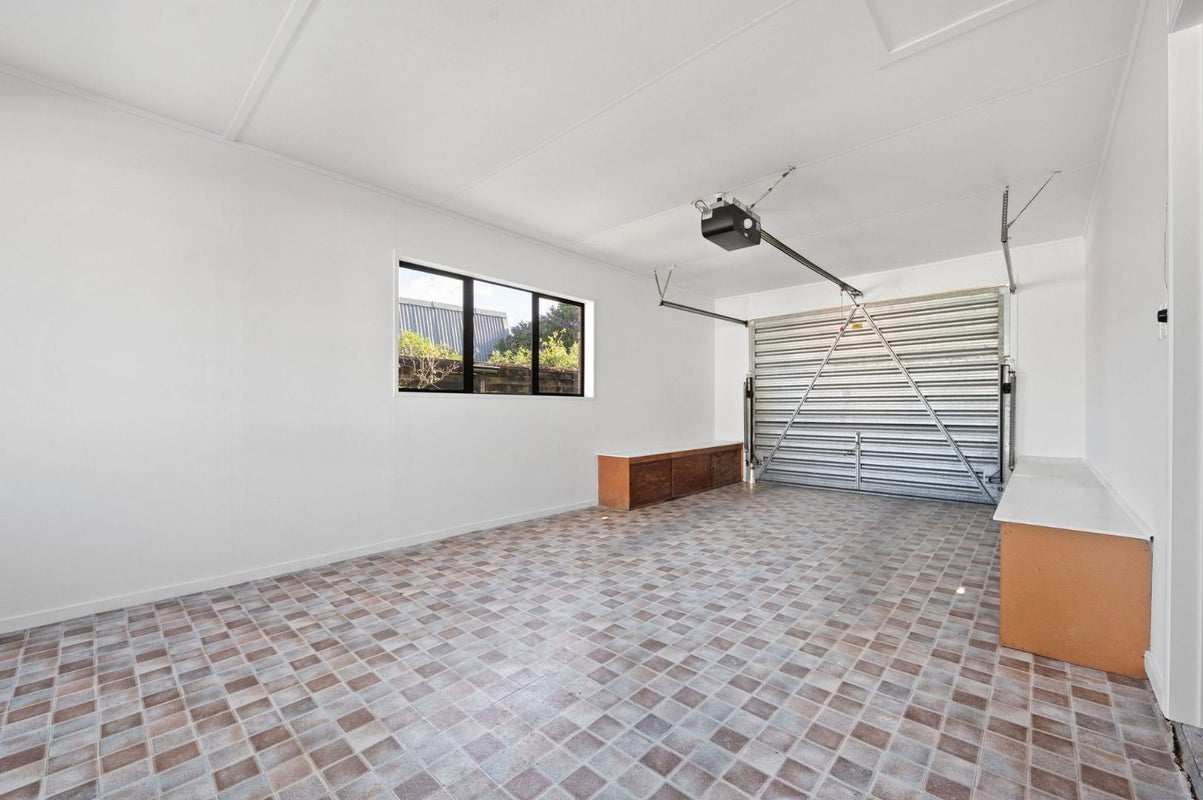 8 Chequers Avenue, Chartwell, Hamilton - Carousel 19