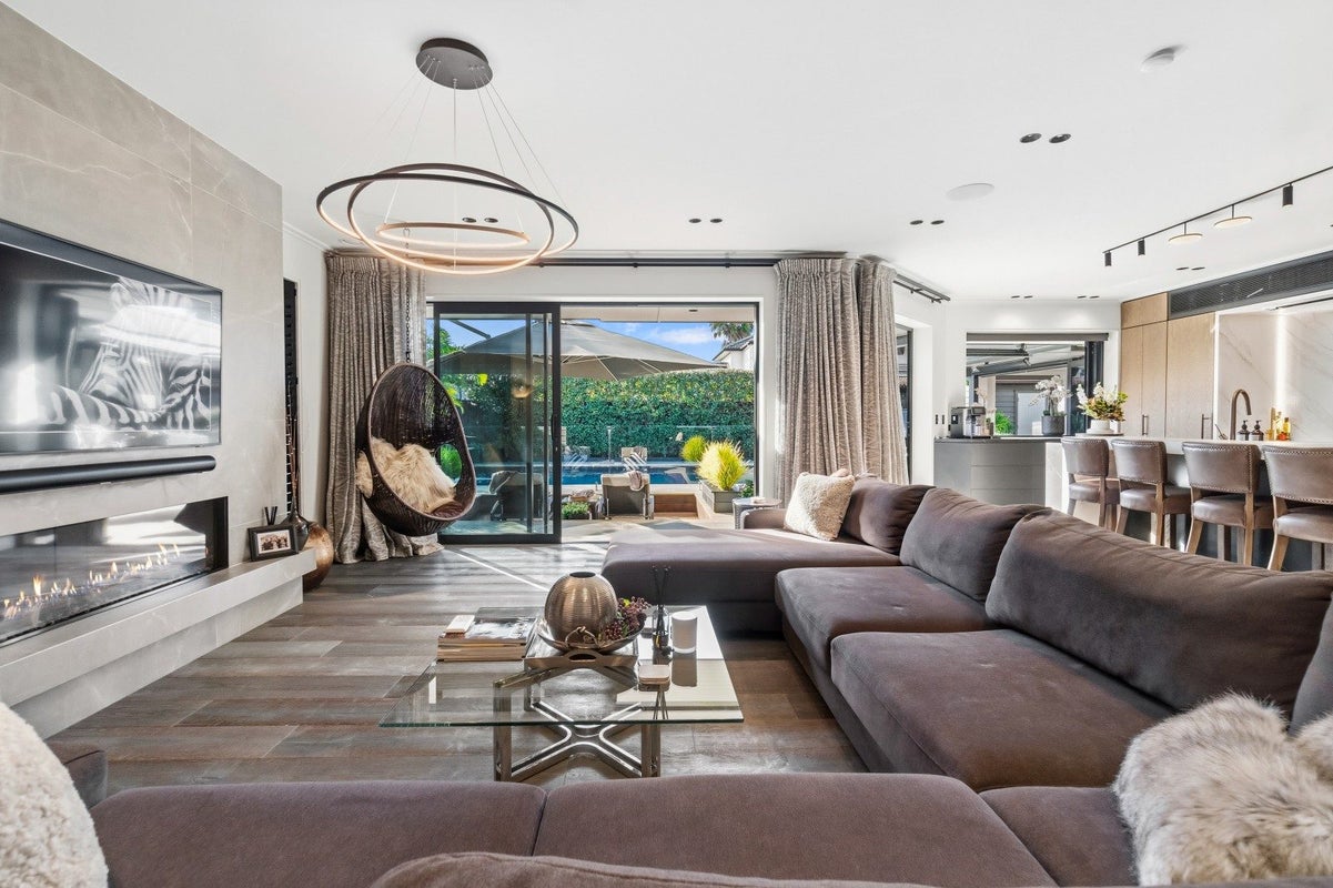46 Manor Park, Sunnyhills, Auckland - Carousel 2