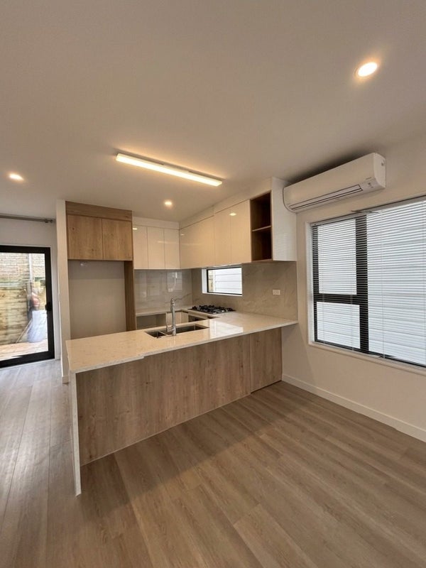 51A Andrew Road, Howick, Auckland - Carousel 2