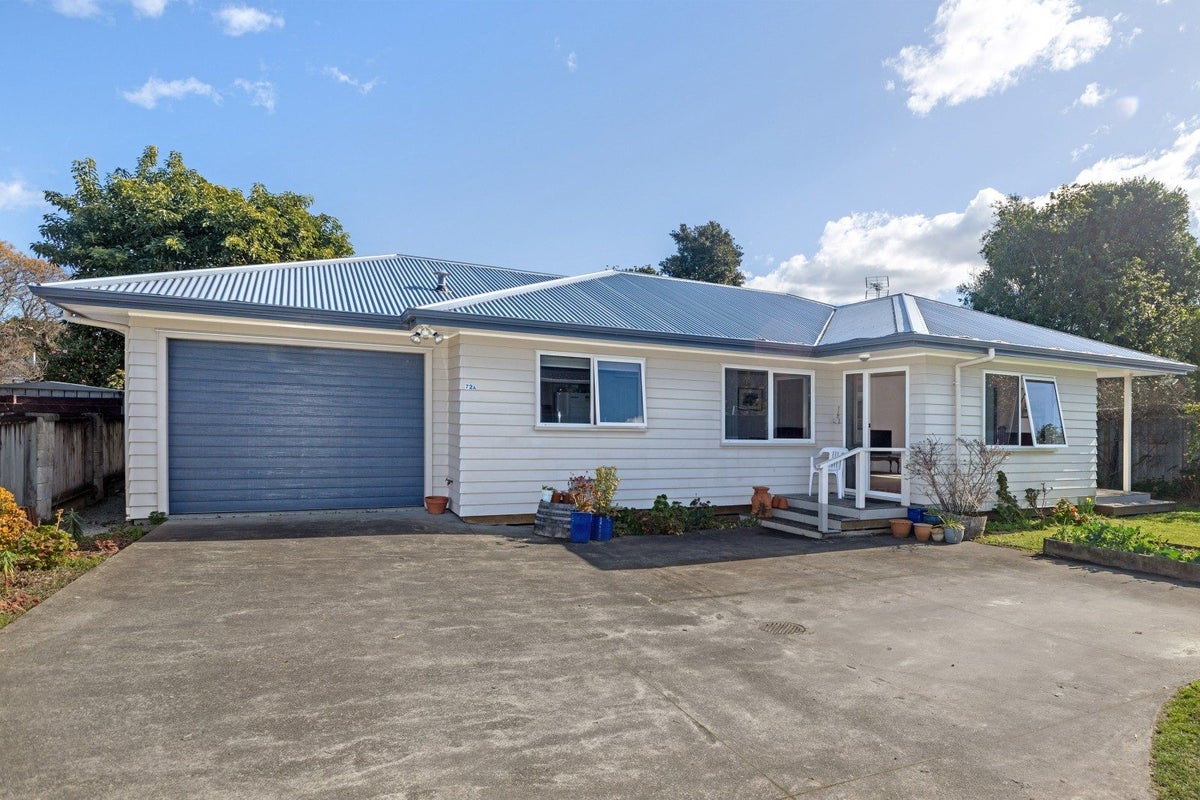 72A Ormond Road, Whataupoko, Gisborne - Carousel 1