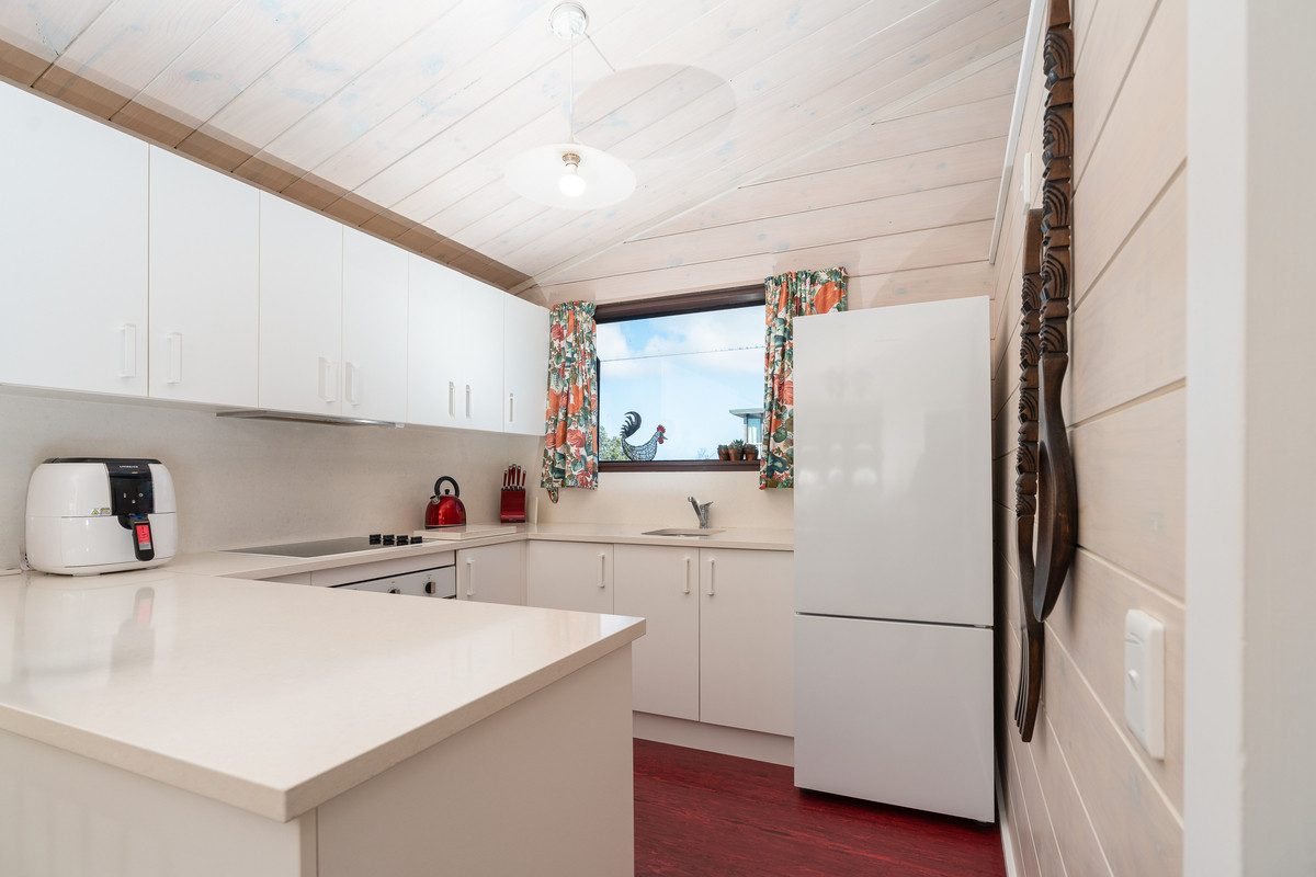 168 Orangi Kaupapa Road, Northland, Wellington - Carousel 2