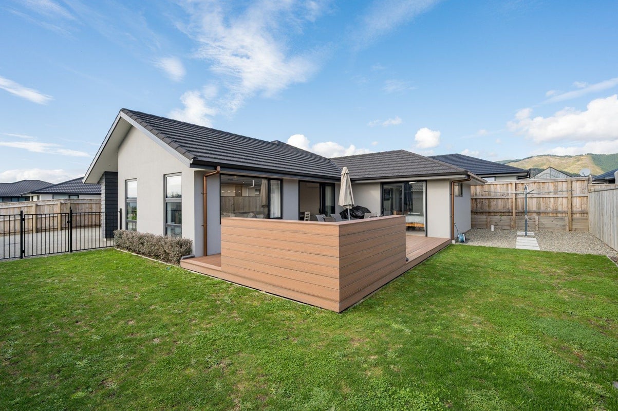 29 Lampton Street, Appleby, Richmond - Carousel 1