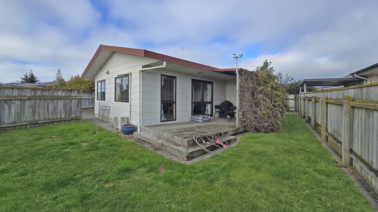 1A Alexander Avenue, Onekawa, Napier - Carousel 2
