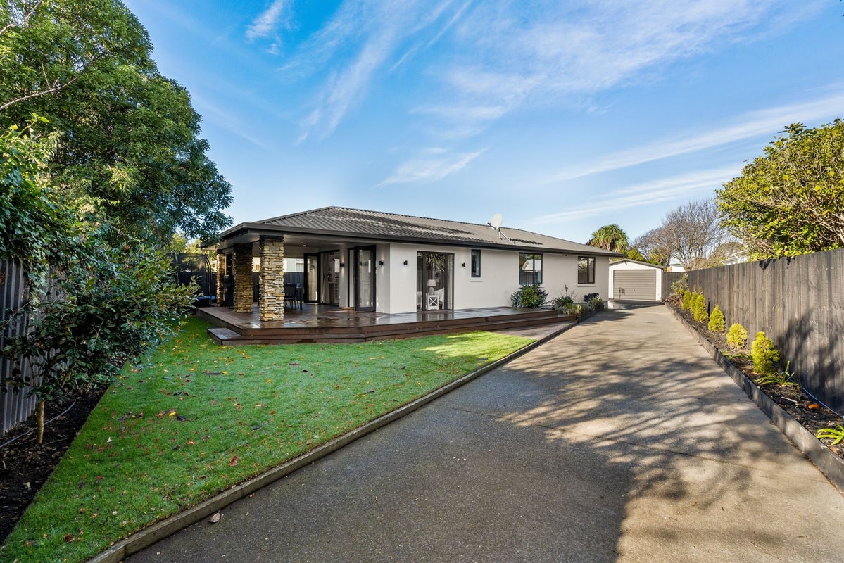 31A Cradock Street, South New Brighton, Christchurch - Carousel 1