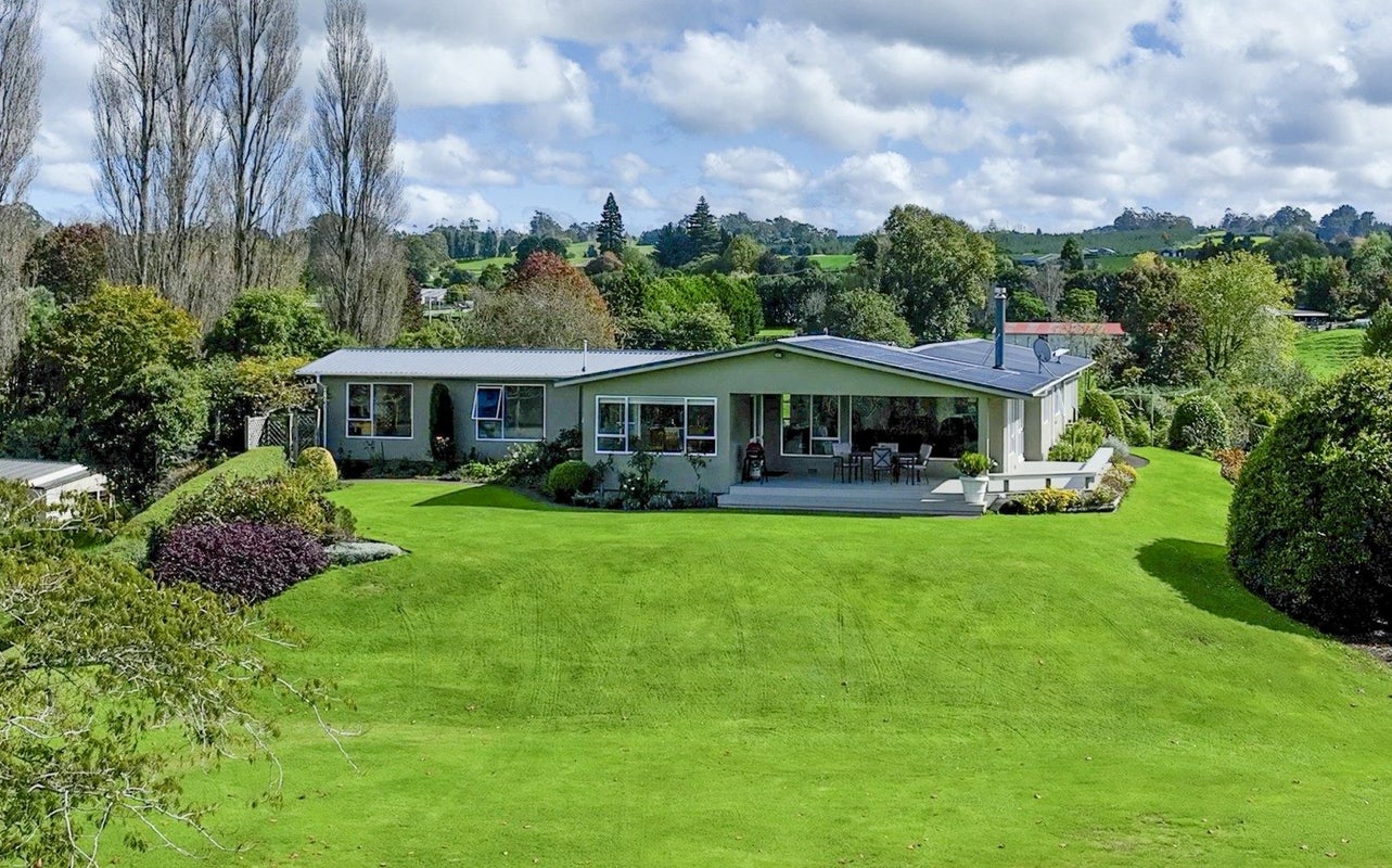 106 Oturoa Road, Hamurana, Rotorua - Carousel 1