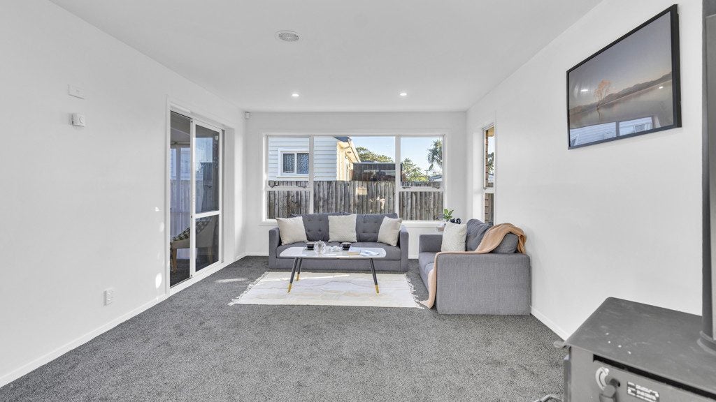 41 Rowan Avenue, Aranui, Christchurch - Carousel 2