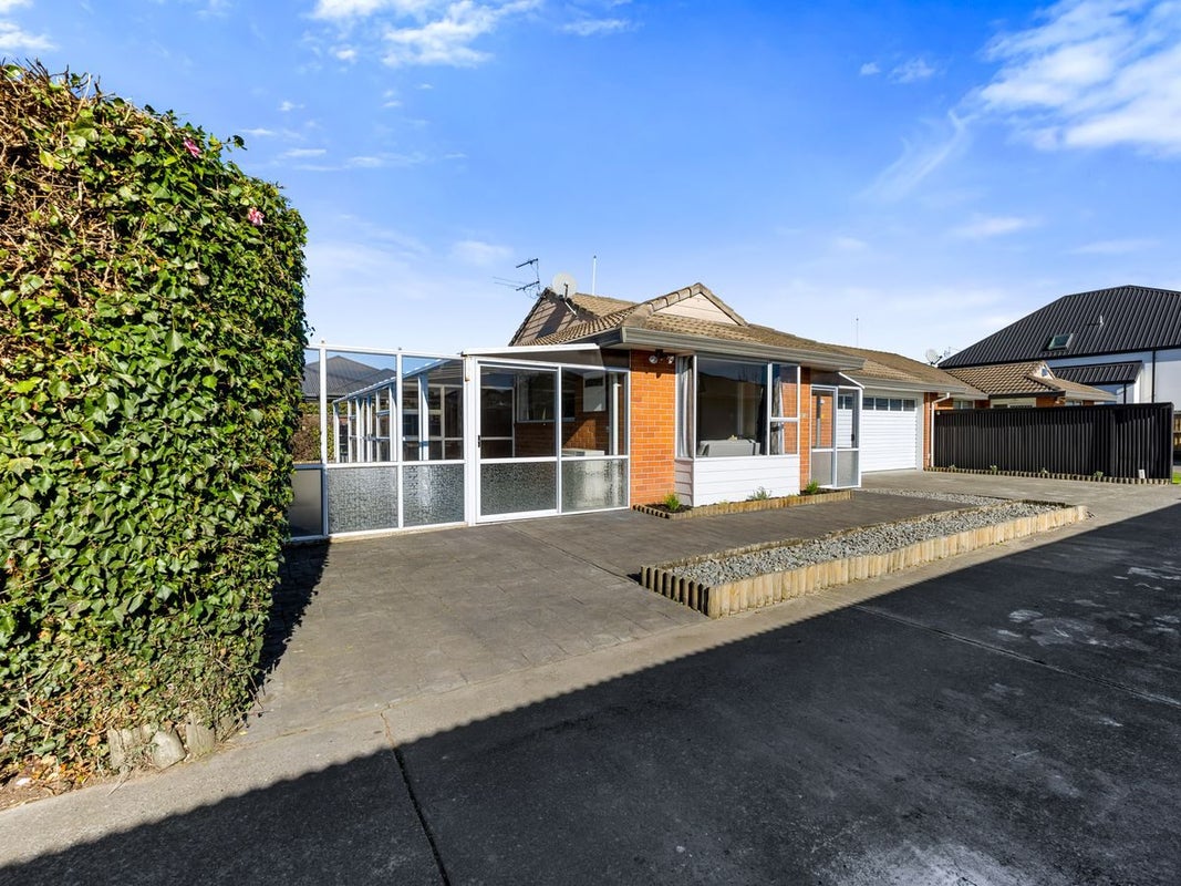 57A Trevor Street, Hornby, Christchurch - Carousel 1