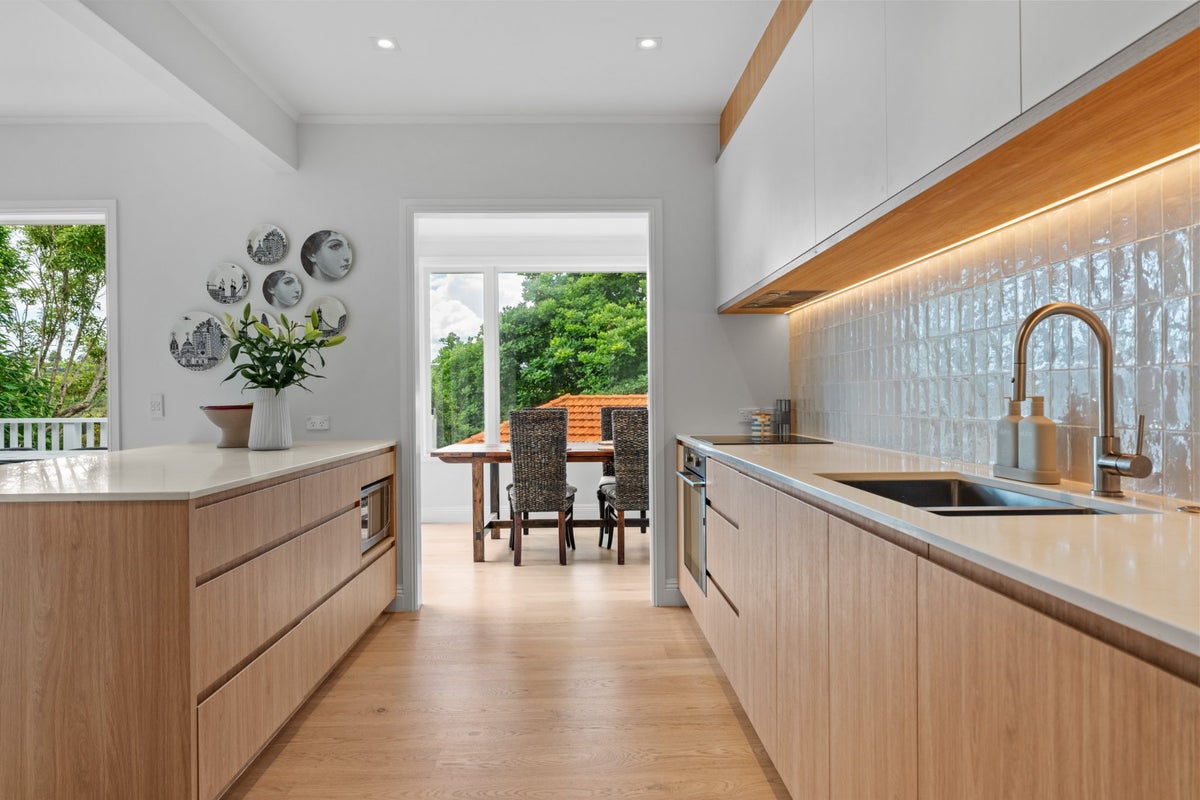 35 Tahapa Crescent, Meadowbank, Auckland - Carousel 2