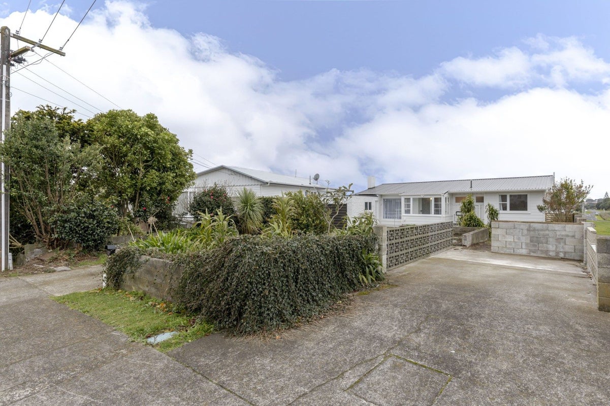 10 Watene Crescent, Waitara, Waitara - Carousel 40