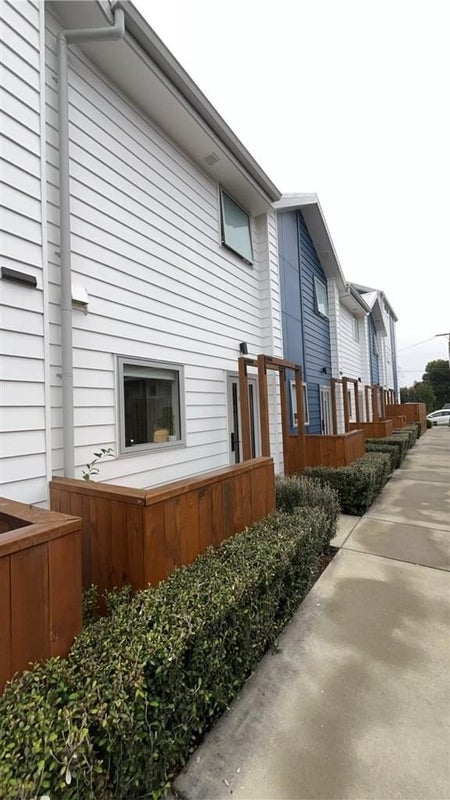 6/8 Yeovil Road, Te Atatu Peninsula, Auckland - Carousel 1