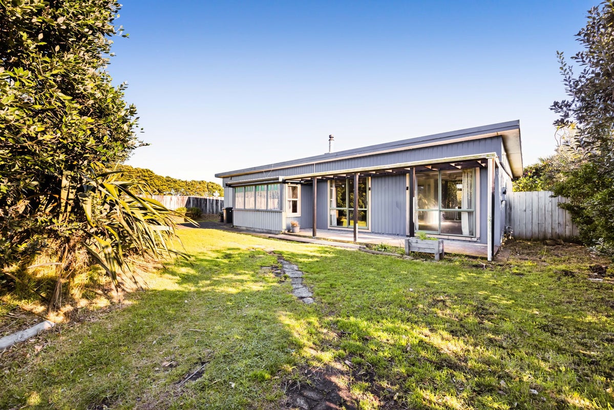2 Wilson Road, Opunake - Carousel 27