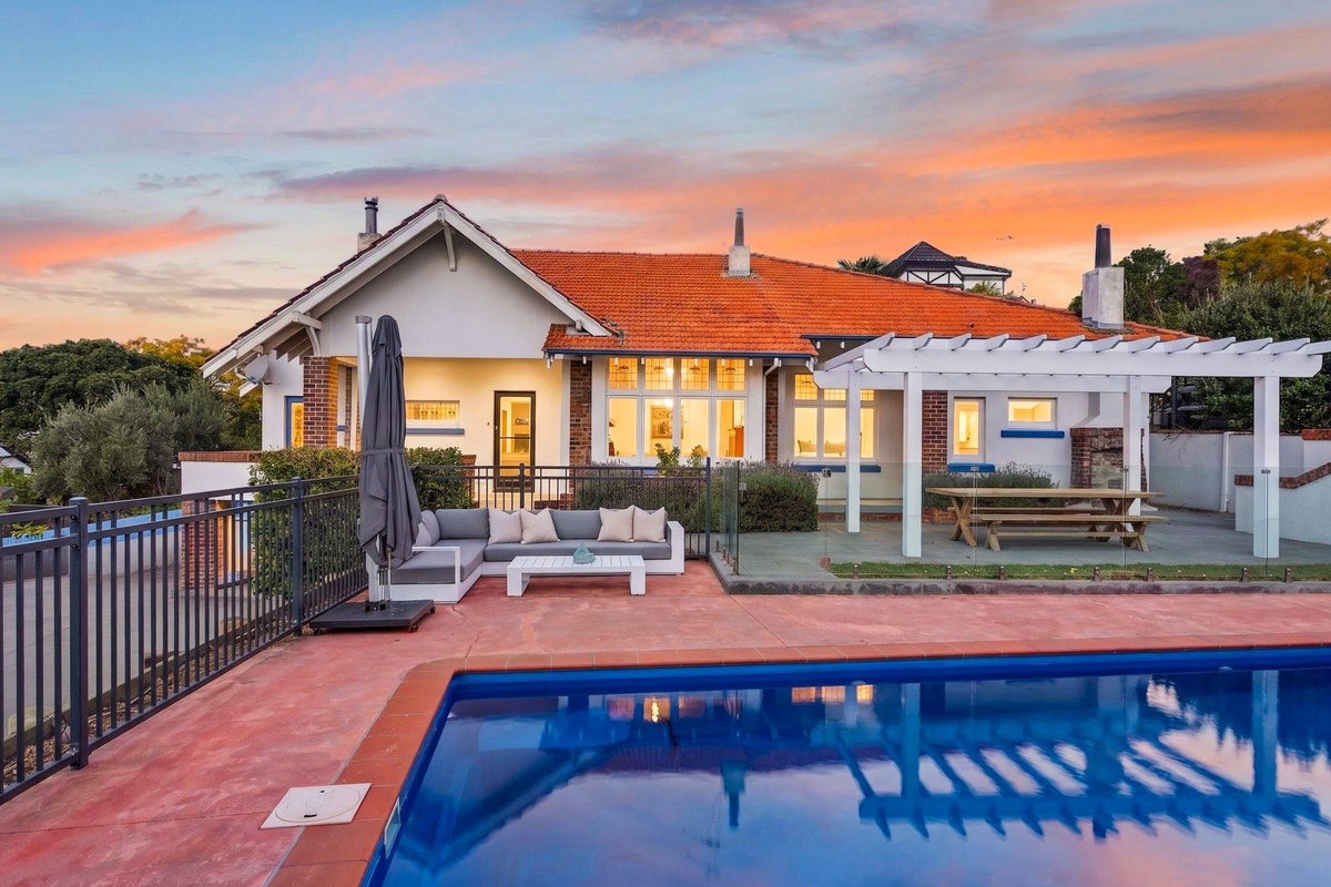 60 Milton Road, Bluff Hill, Napier - Carousel 34