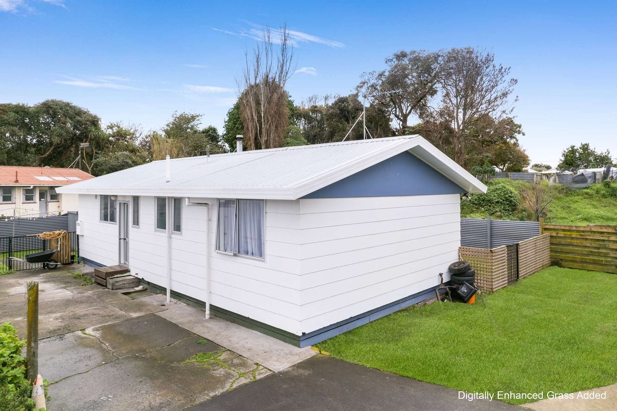 28B Kings Avenue, Gonville, Whanganui - Carousel 1