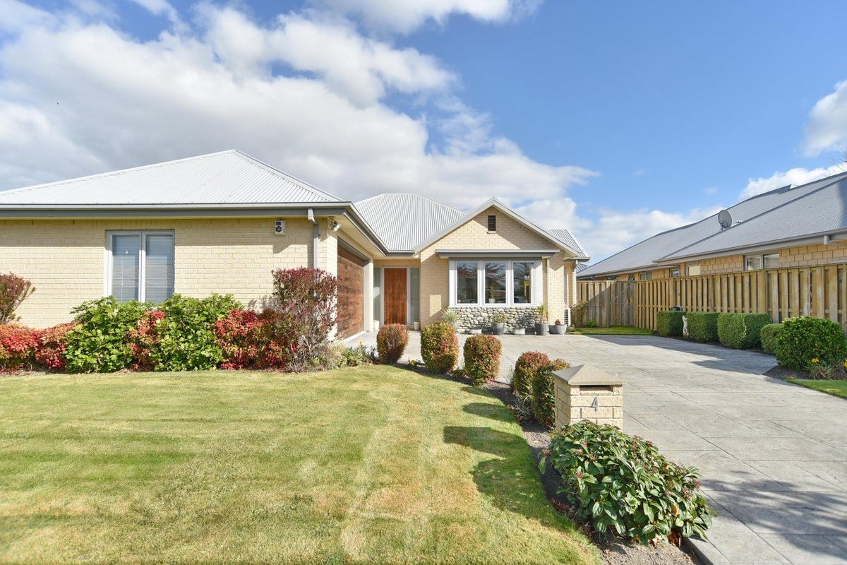4 Wagner Crescent, Northwood, Christchurch - Carousel 27