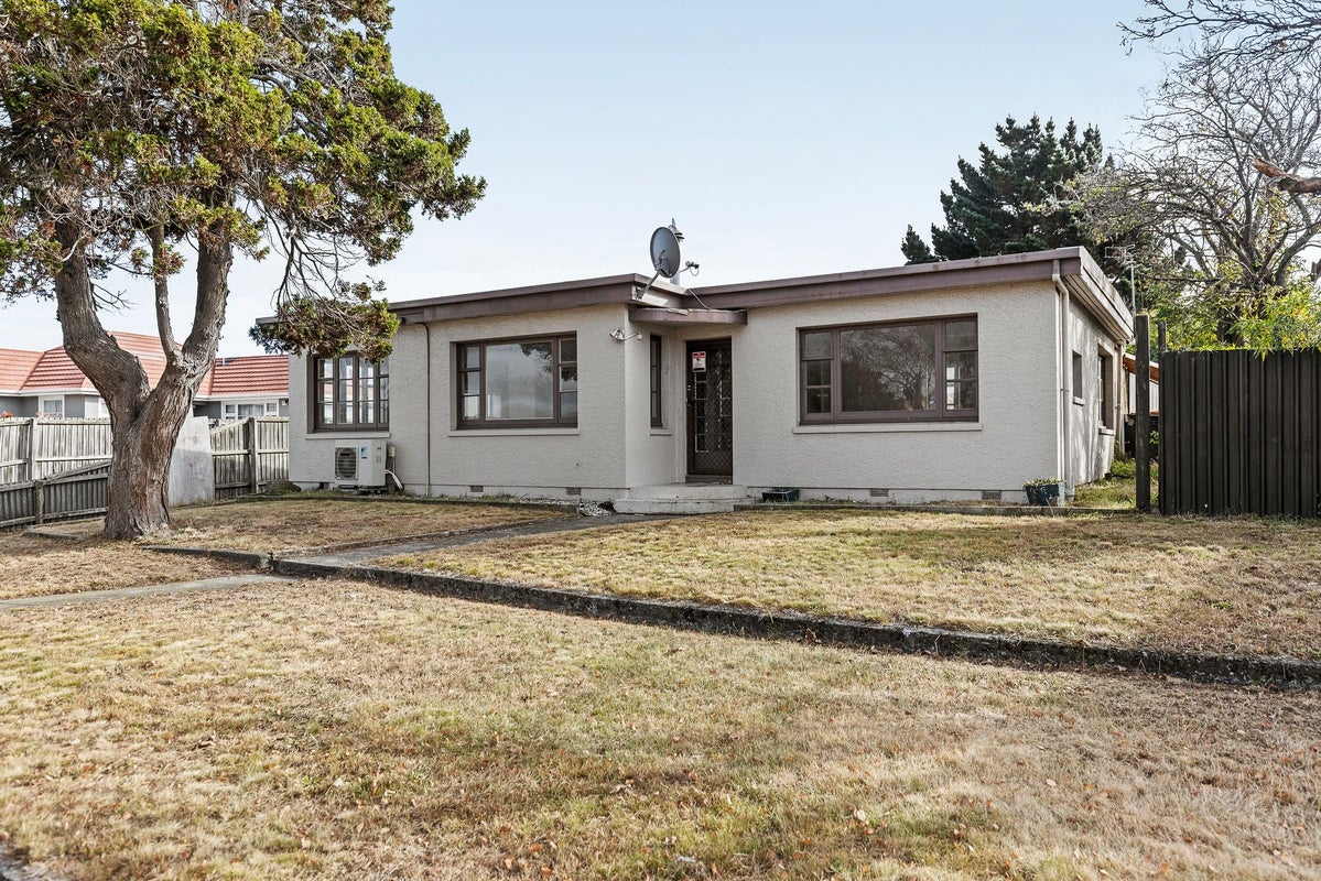303 Wainoni Road, Avondale, Christchurch - Carousel 2