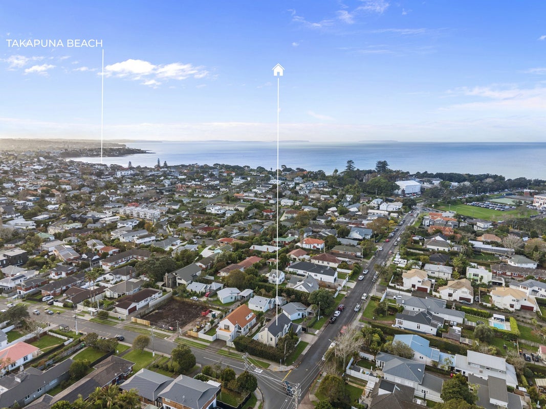 1/31 Eversleigh Road, Belmont, Auckland - Carousel 45