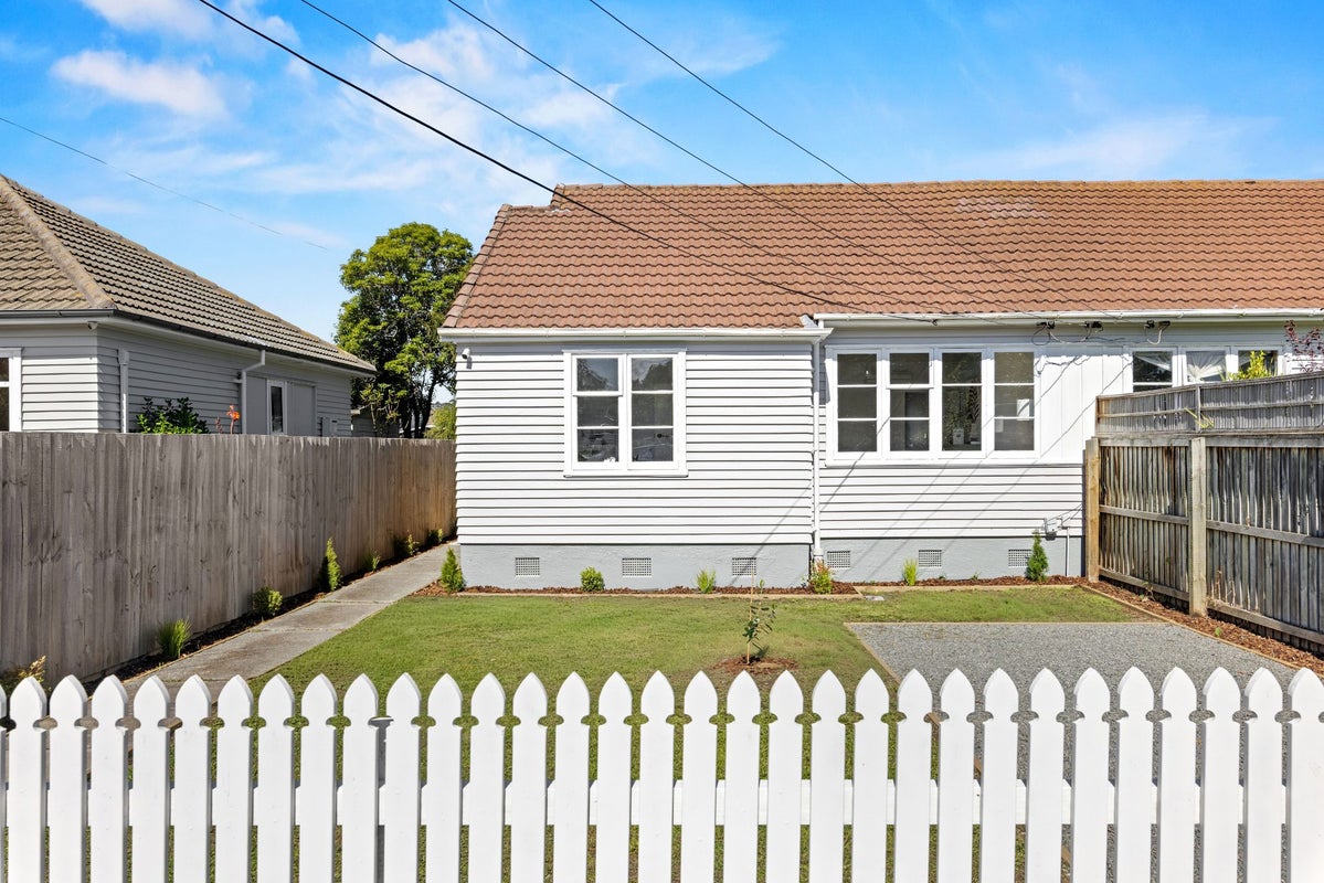 1/25 Gould Crescent, Woolston, Christchurch - Carousel 14