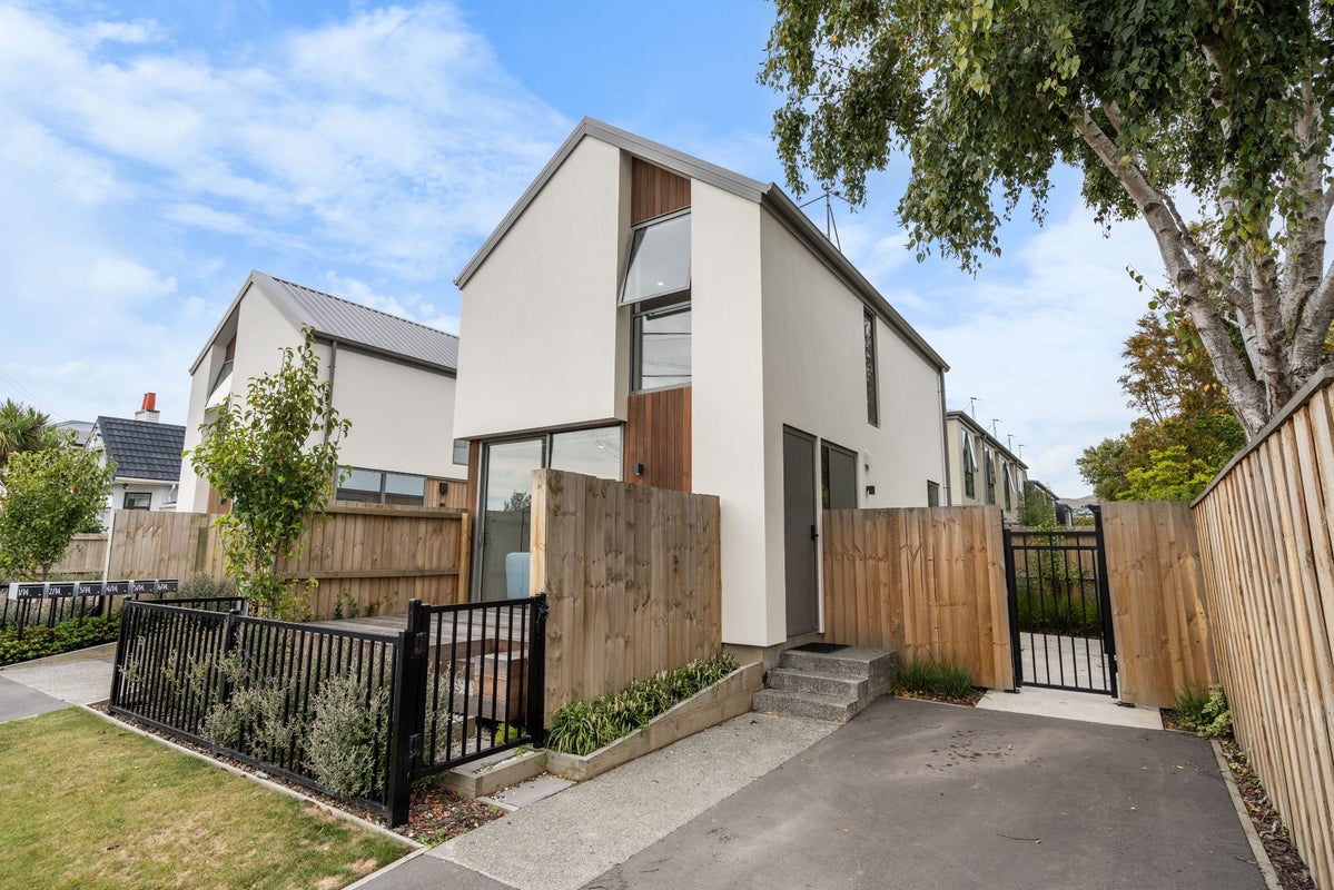 1/14 Leitch Street, Somerfield, Christchurch - Carousel 2