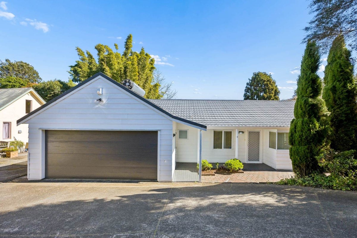 20B Queenstown Road, Hillsborough, Auckland - Carousel 1