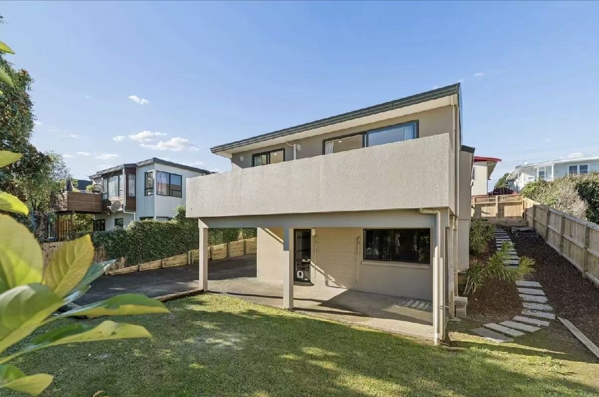 2/162 Forrest Hill Road, Forrest Hill, Auckland - Carousel 13