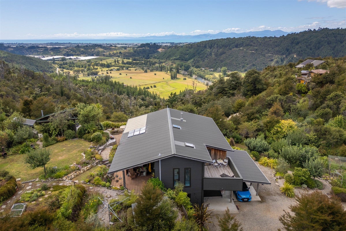 4/820 Motueka River West Bank Road, Motueka Valley, Motueka - Carousel 2