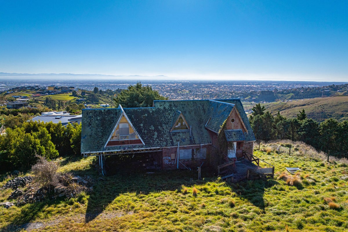 345 Worsleys Road, Cracroft, Christchurch - Carousel 1