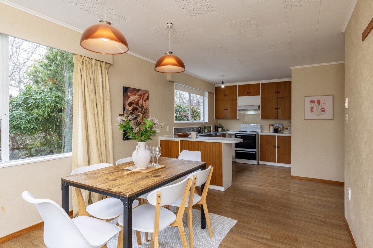 120 Alexander Road, Raumati Beach, Paraparaumu - Carousel 2