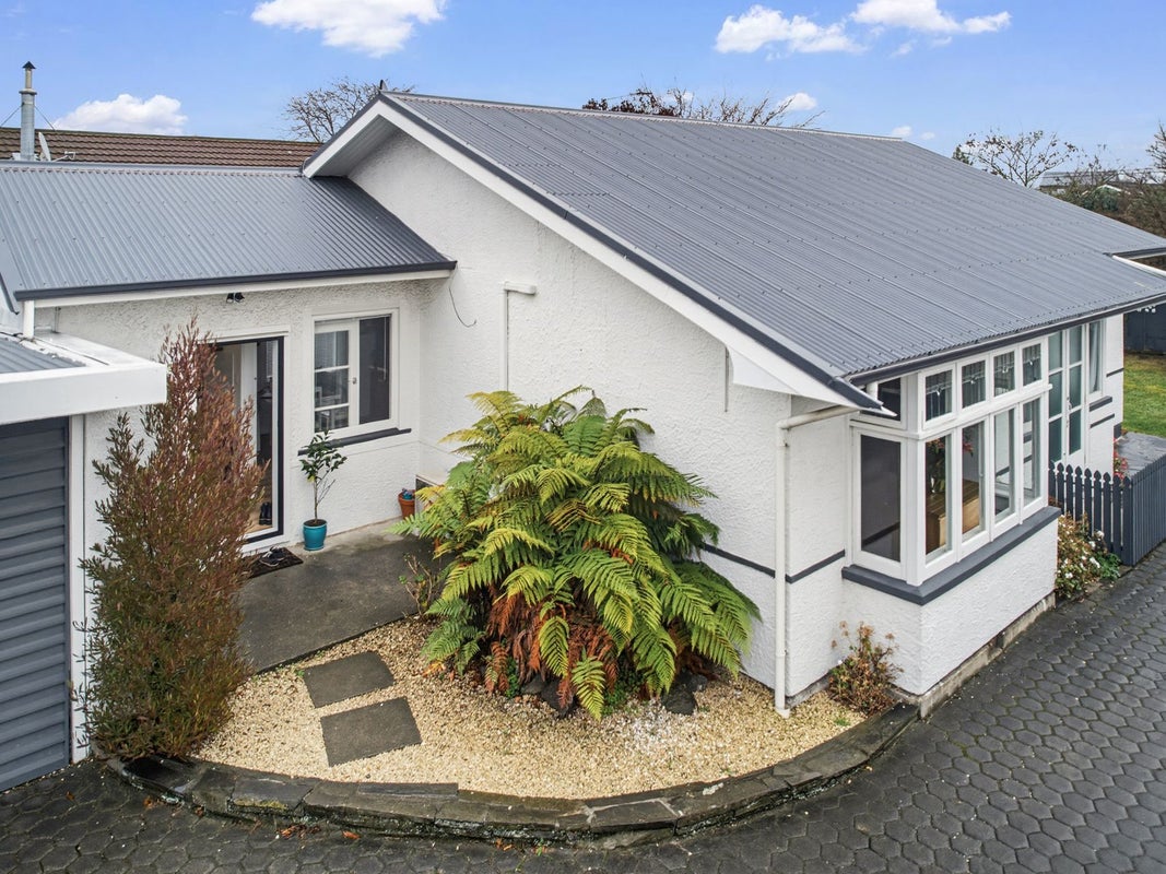 1/40 Frankleigh Street, Somerfield, Christchurch - Carousel 2