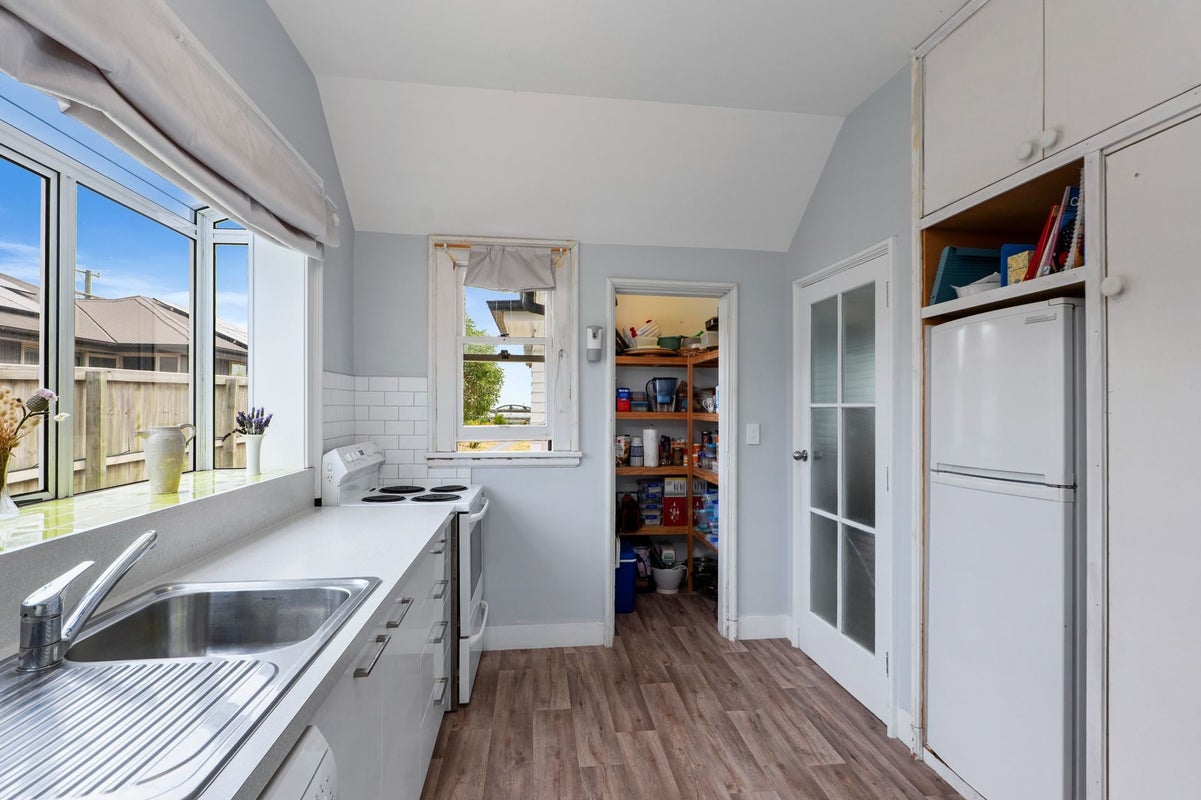 113 Poranui Beach Rd, Little River, Banks Peninsula, Canterbury - Carousel 2