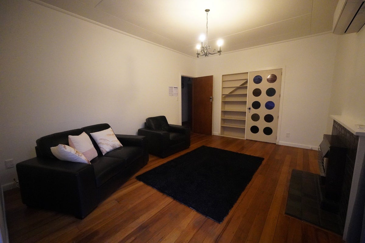 859 Main Street, Roslyn, Palmerston North - Carousel 2