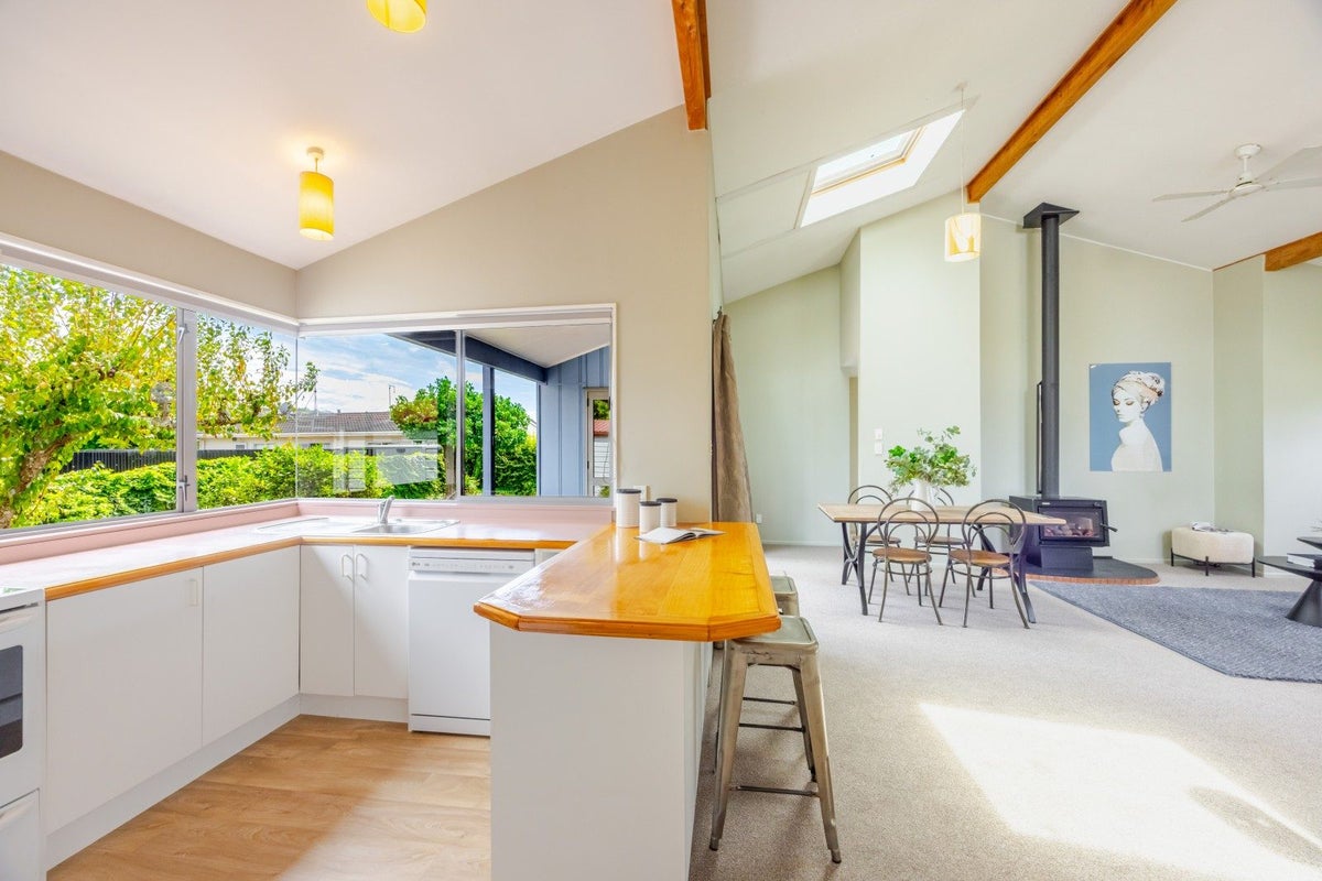 1A Tom Parker Avenue, Marewa, Napier - Carousel 2