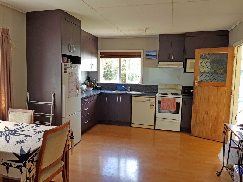 45 Clarence Cox Crescent, Pirimai, Napier - Carousel 2
