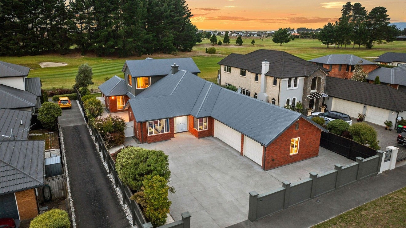 512 Bower Avenue, Parklands, Christchurch - Carousel 1