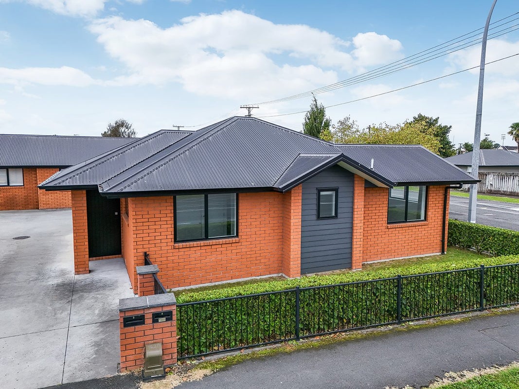 4/148 Killarney Road, Frankton, Hamilton - Carousel 1