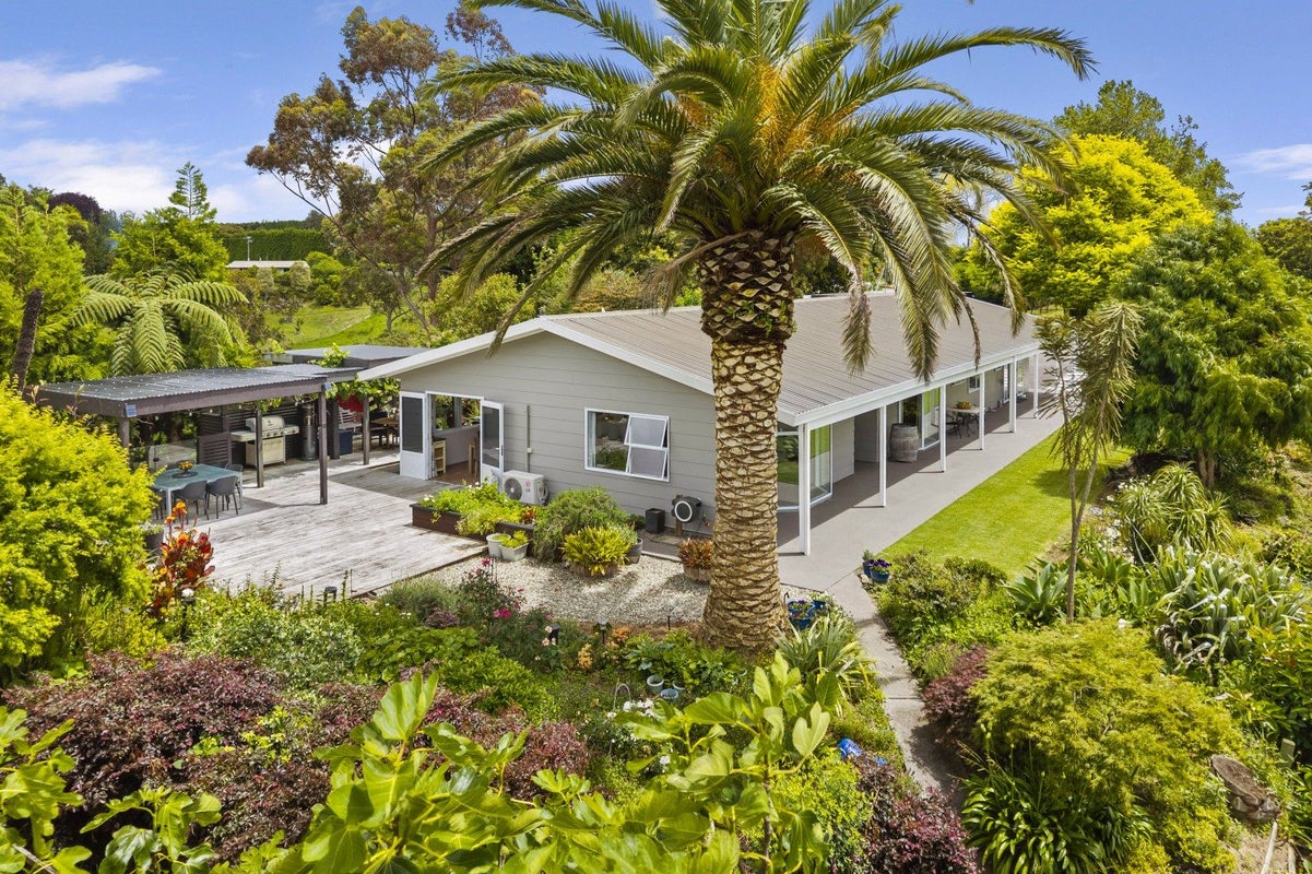 86 Castles Road, Oropi, Tauranga - Carousel 1