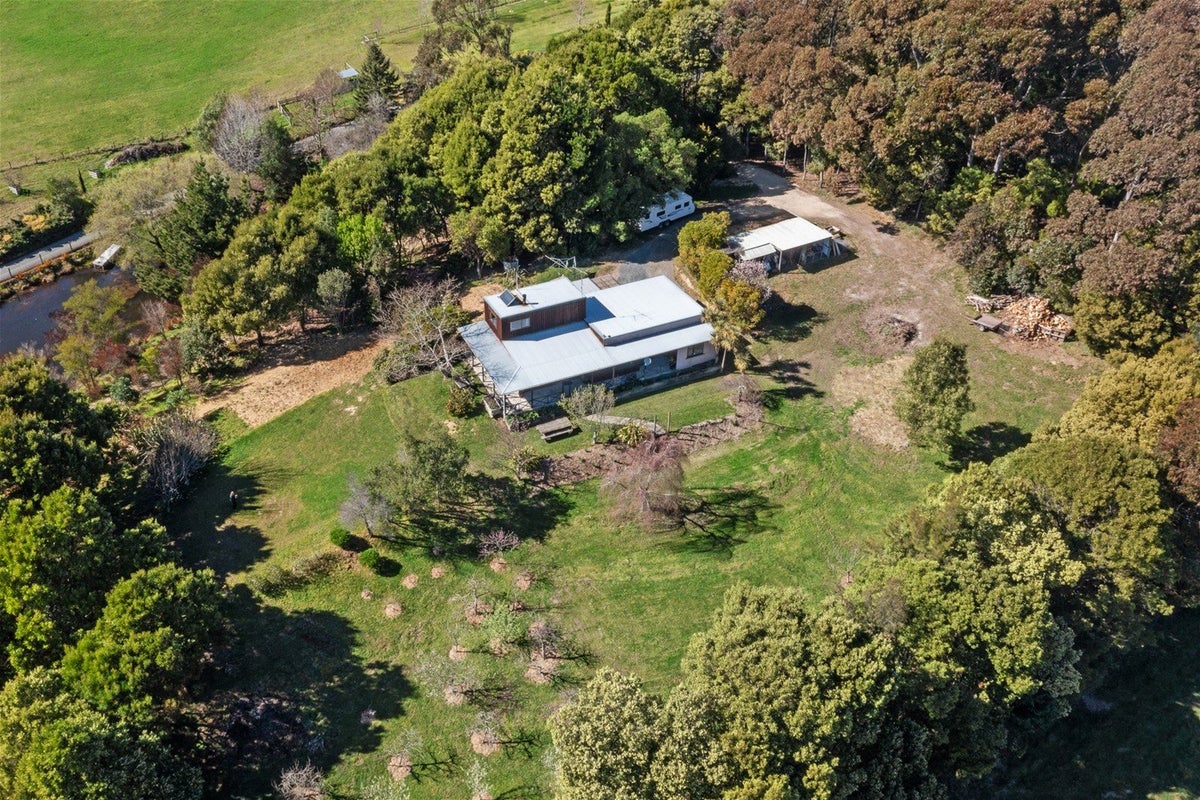 175 Awa Awa Road, Tasman, Upper Moutere - Carousel 1