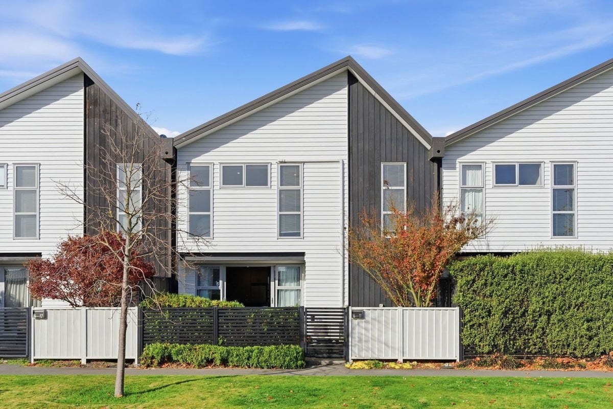 11/16 Hamill Road, Halswell, Christchurch - Carousel 1