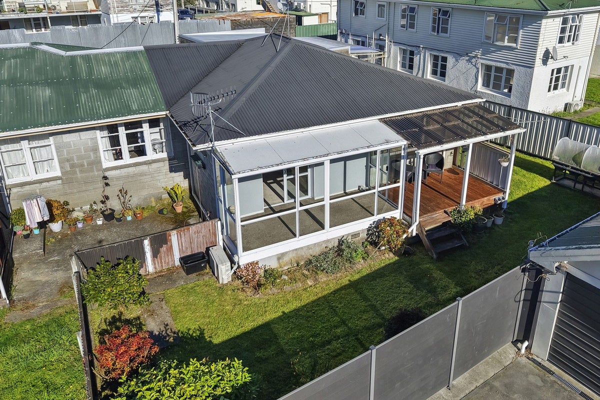 7/45 Pine Avenue, Ebdentown, Upper Hutt - Carousel 1