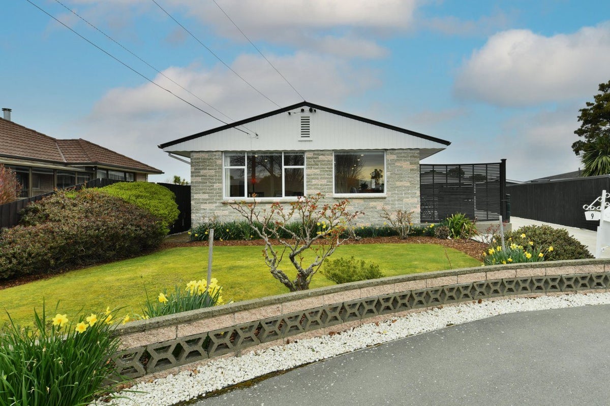 9 McCorkindale Place, Shirley, Christchurch - Carousel 1