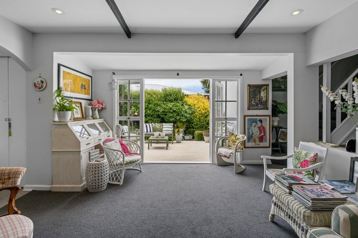 171 Springfield Road, St Albans, Christchurch - Carousel 2
