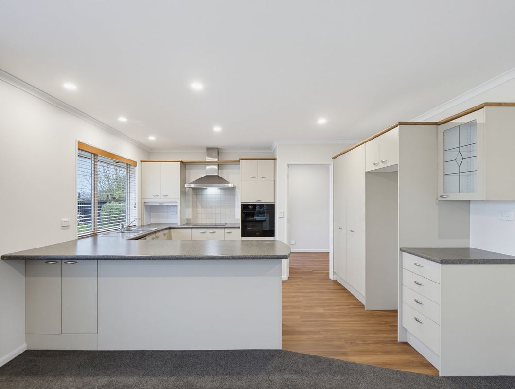 12 Magnolia Boulevard, Kaiapoi, Kaiapoi - Carousel 2